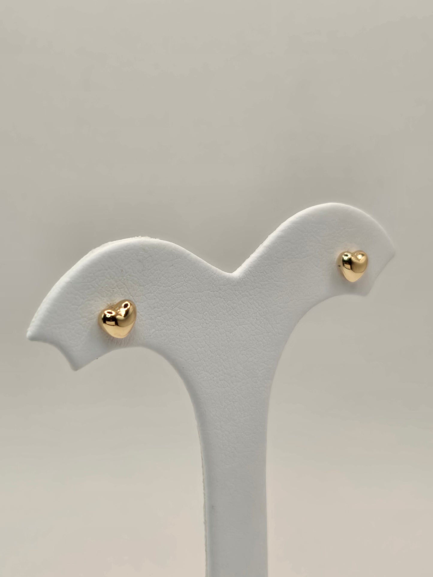Mini Heart Studs (Yellow Gold)