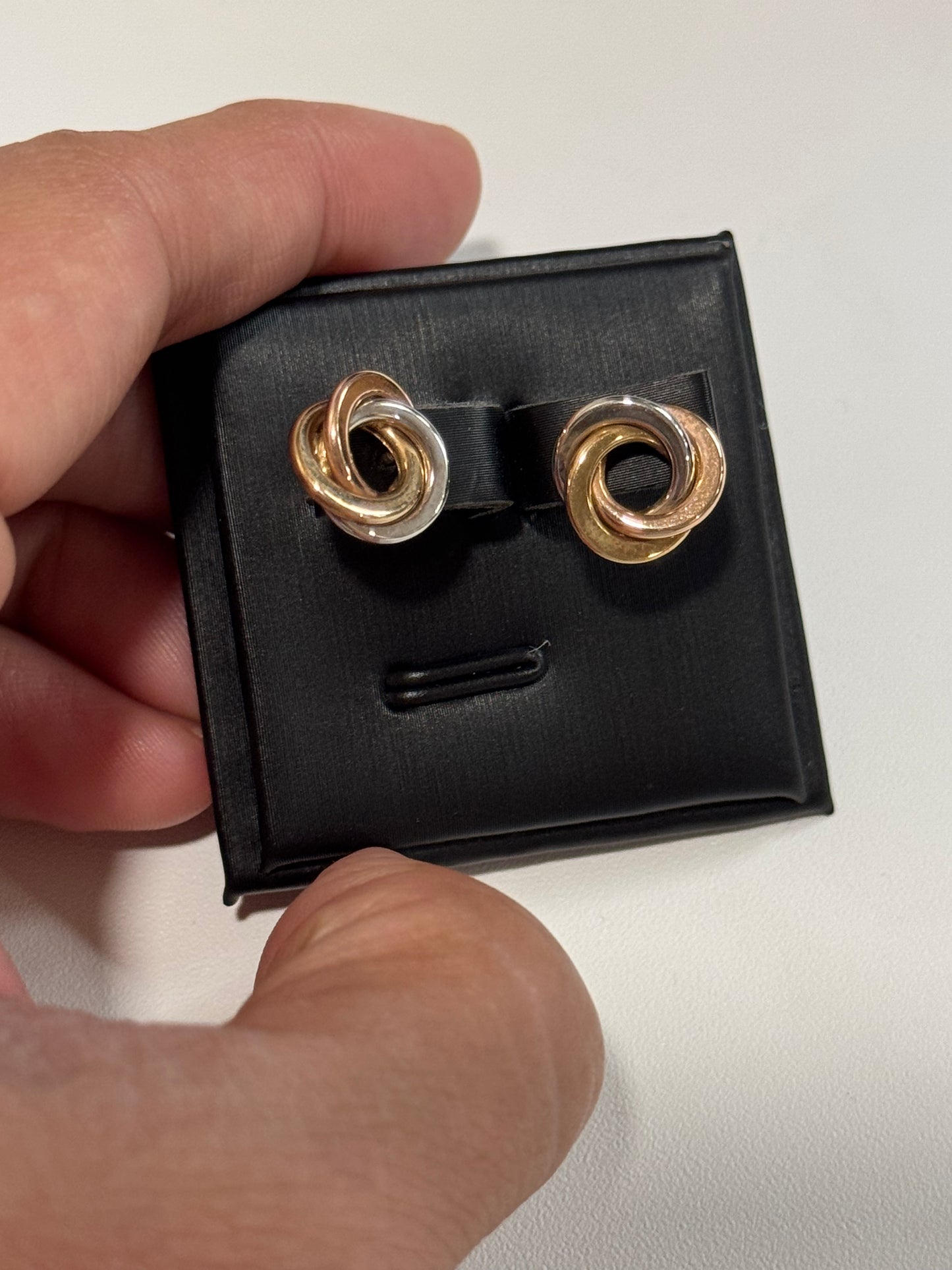 Anais Tricolor Knot Studs