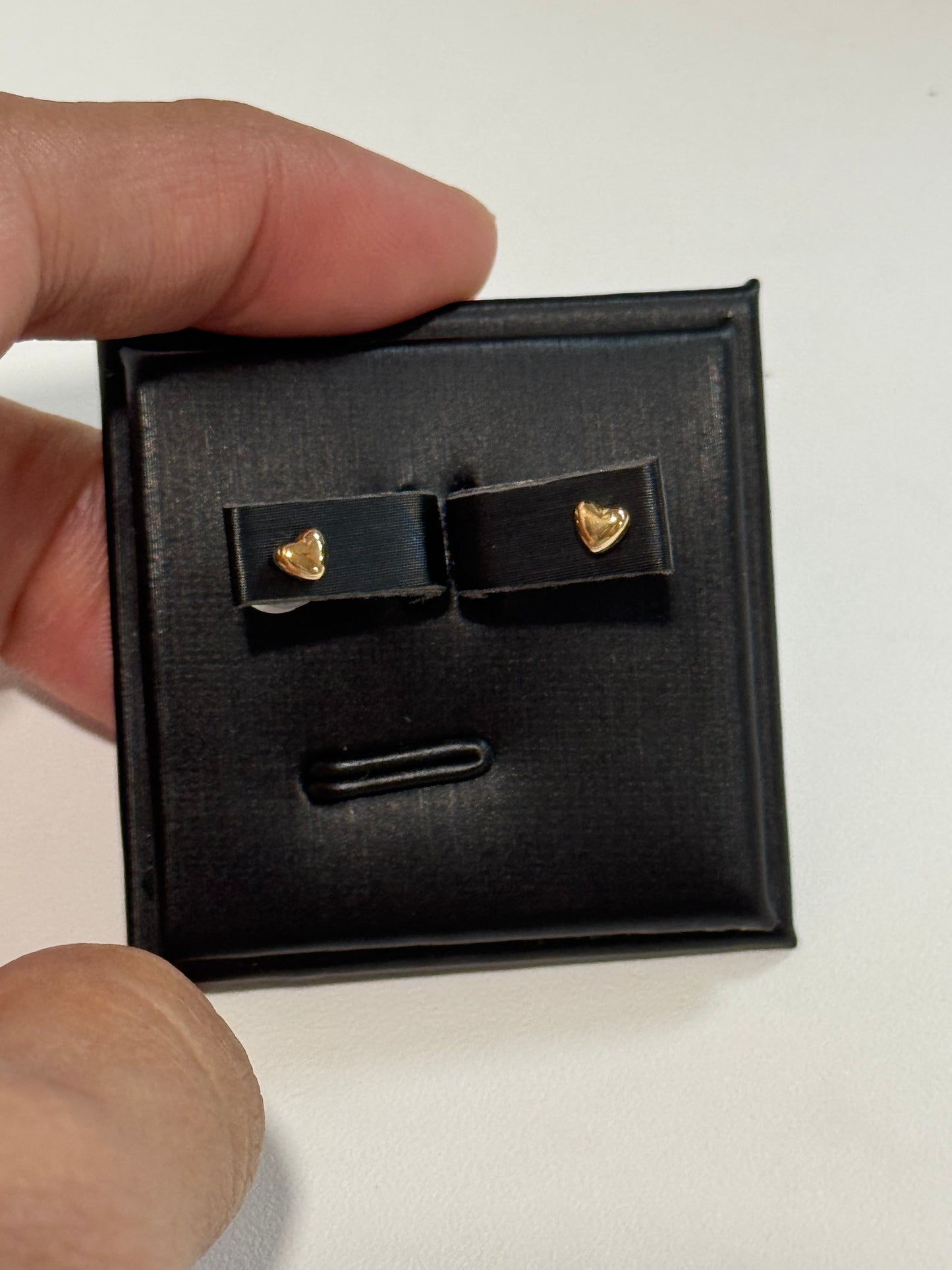 Mini Heart Studs (Yellow Gold)