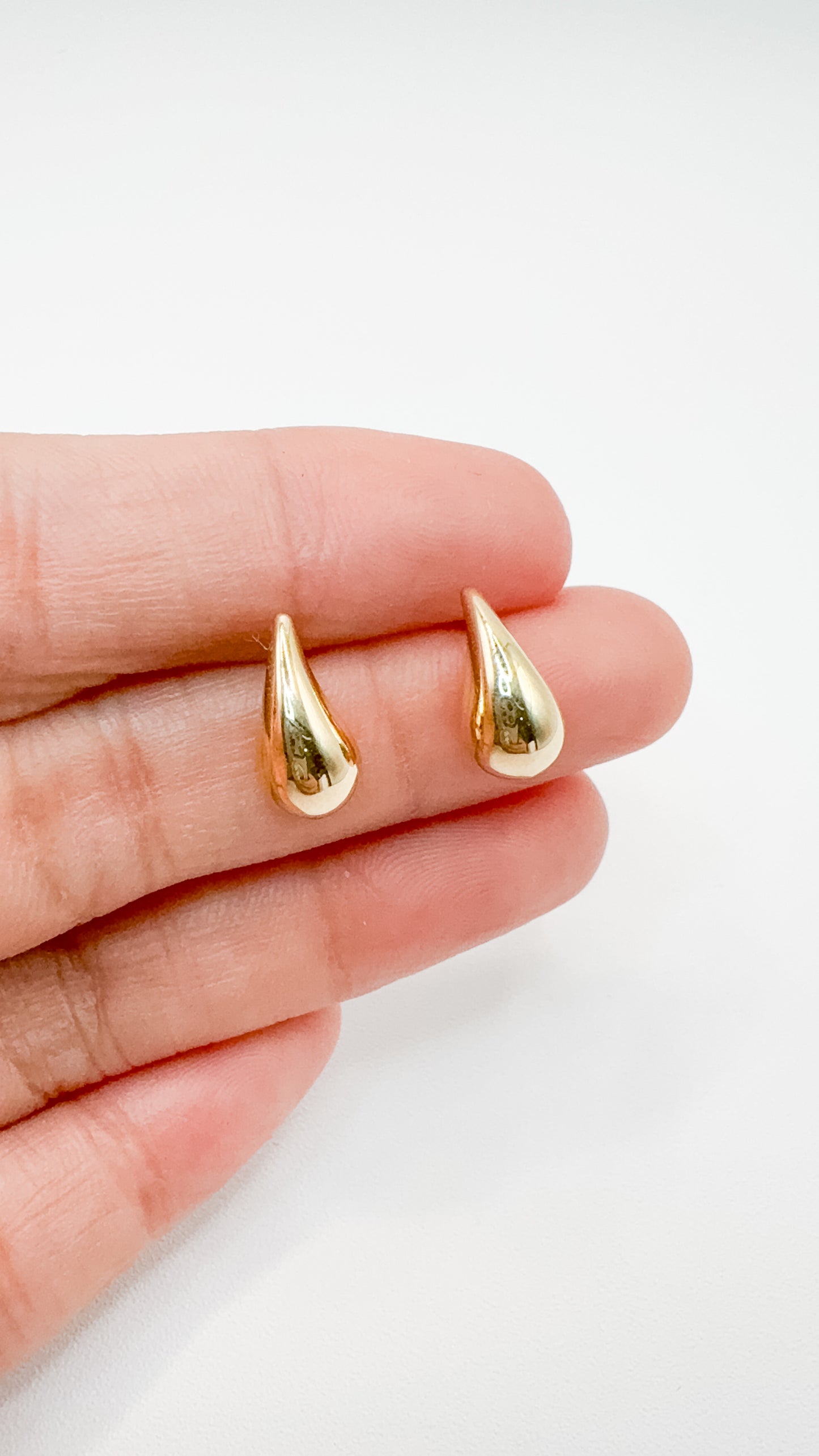 Bettina Teardrop Earrings