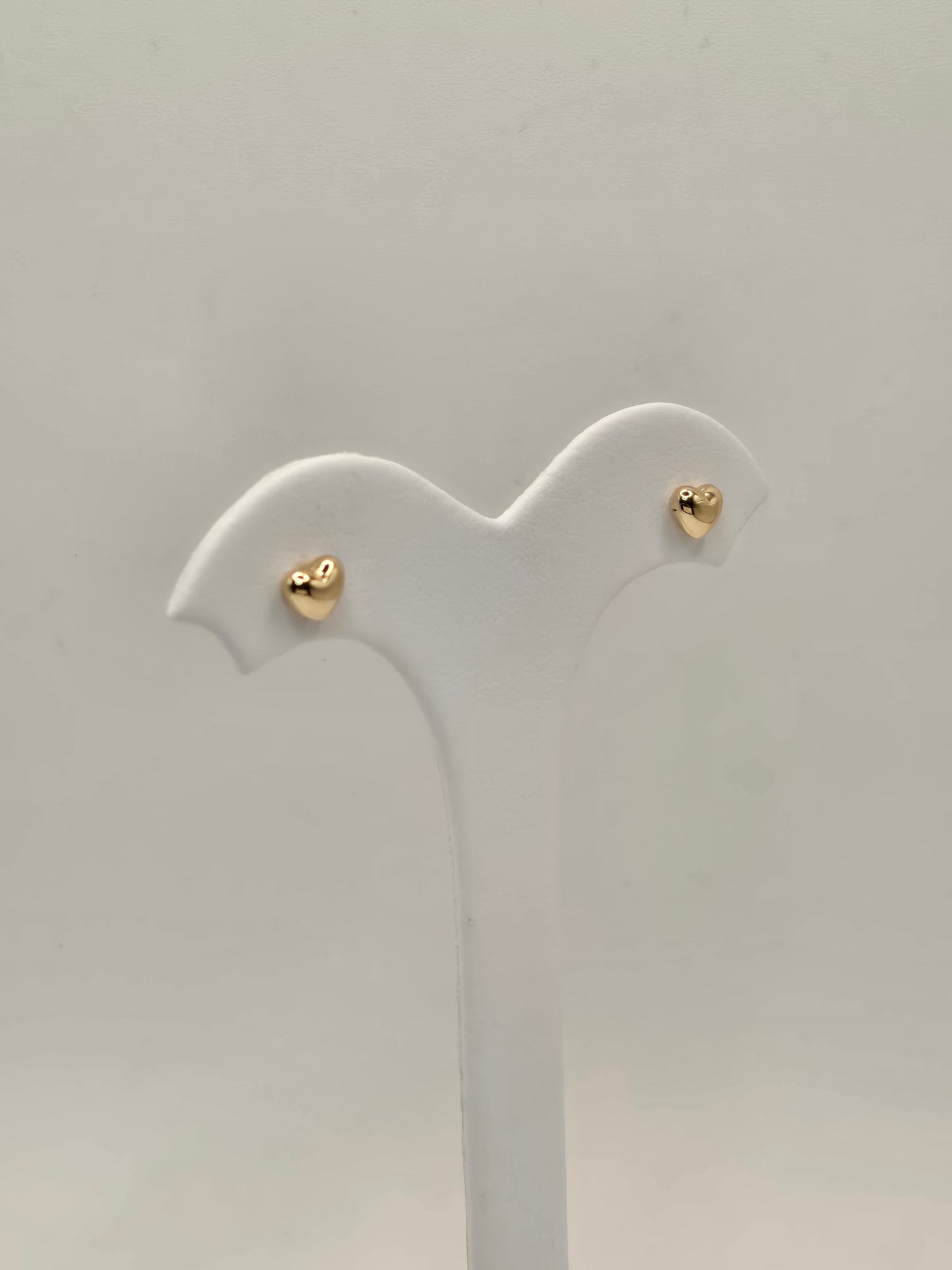 Mini Heart Studs (Yellow Gold)