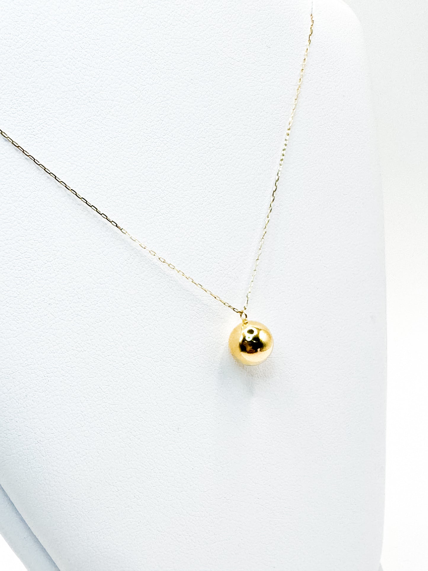 Classic Gold Ball Pendant Necklace in Yellow Gold 8MM