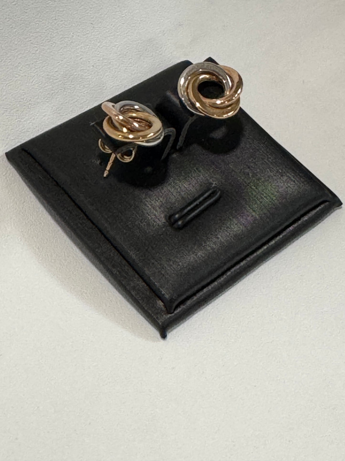 Anais Tricolor Knot Studs