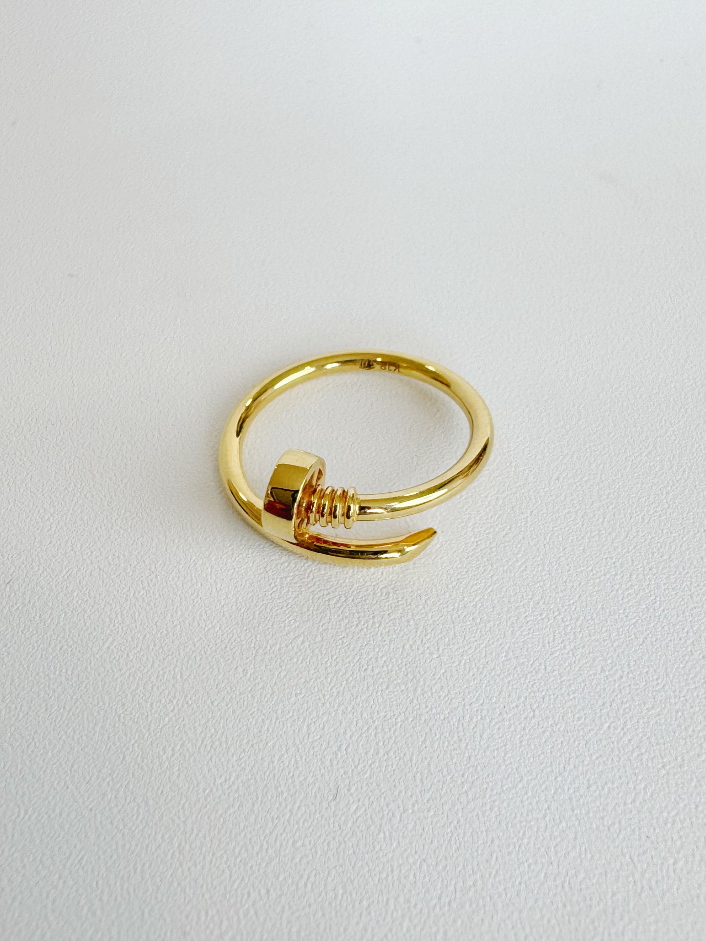 Cara Nail Ring