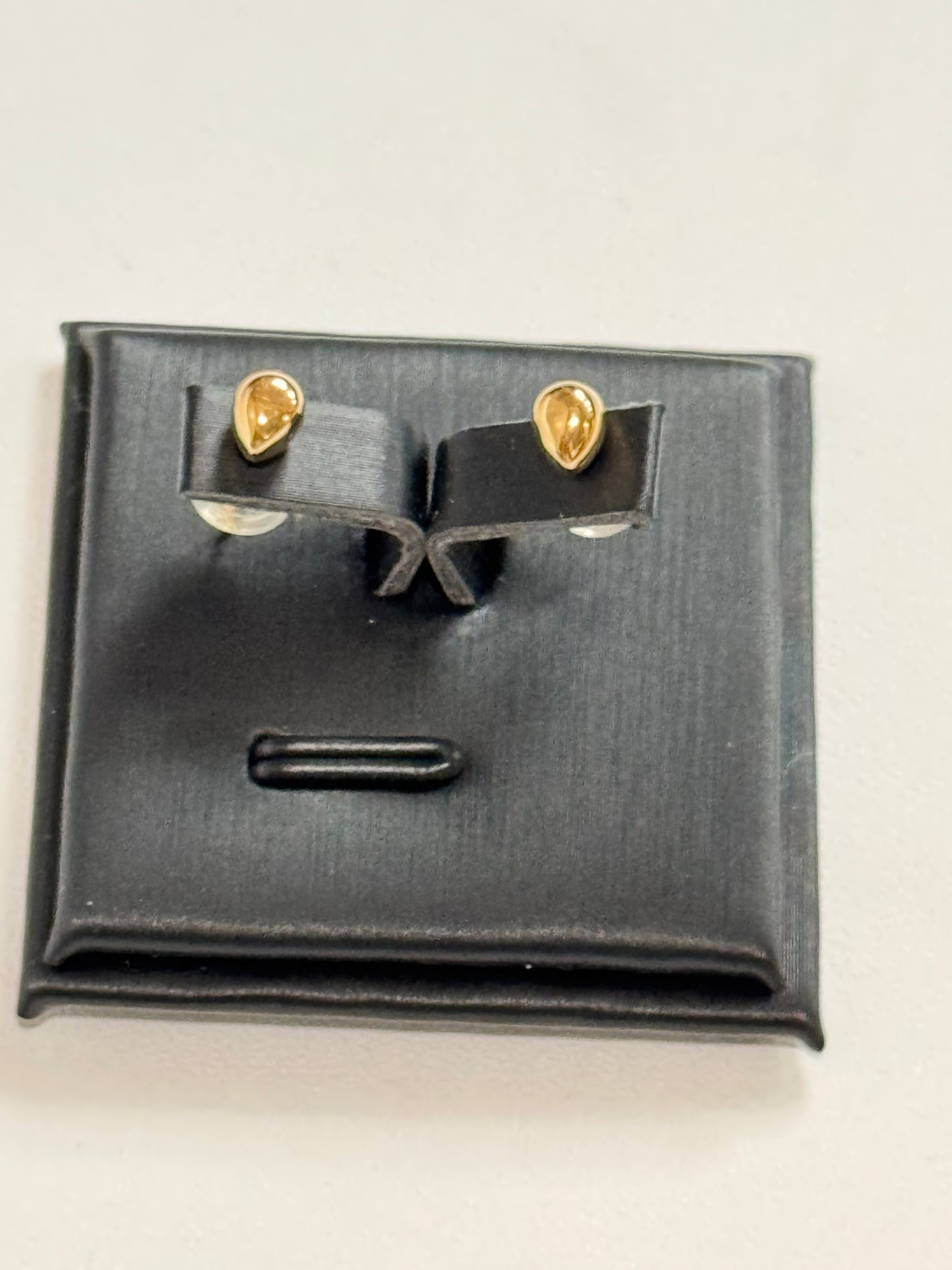 Classic Gold Teardrop Studs Small