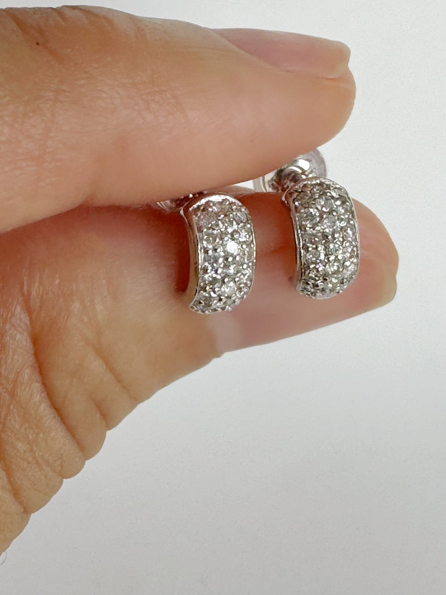 Aira Diamond Illusion Huggies in 18K White Gold