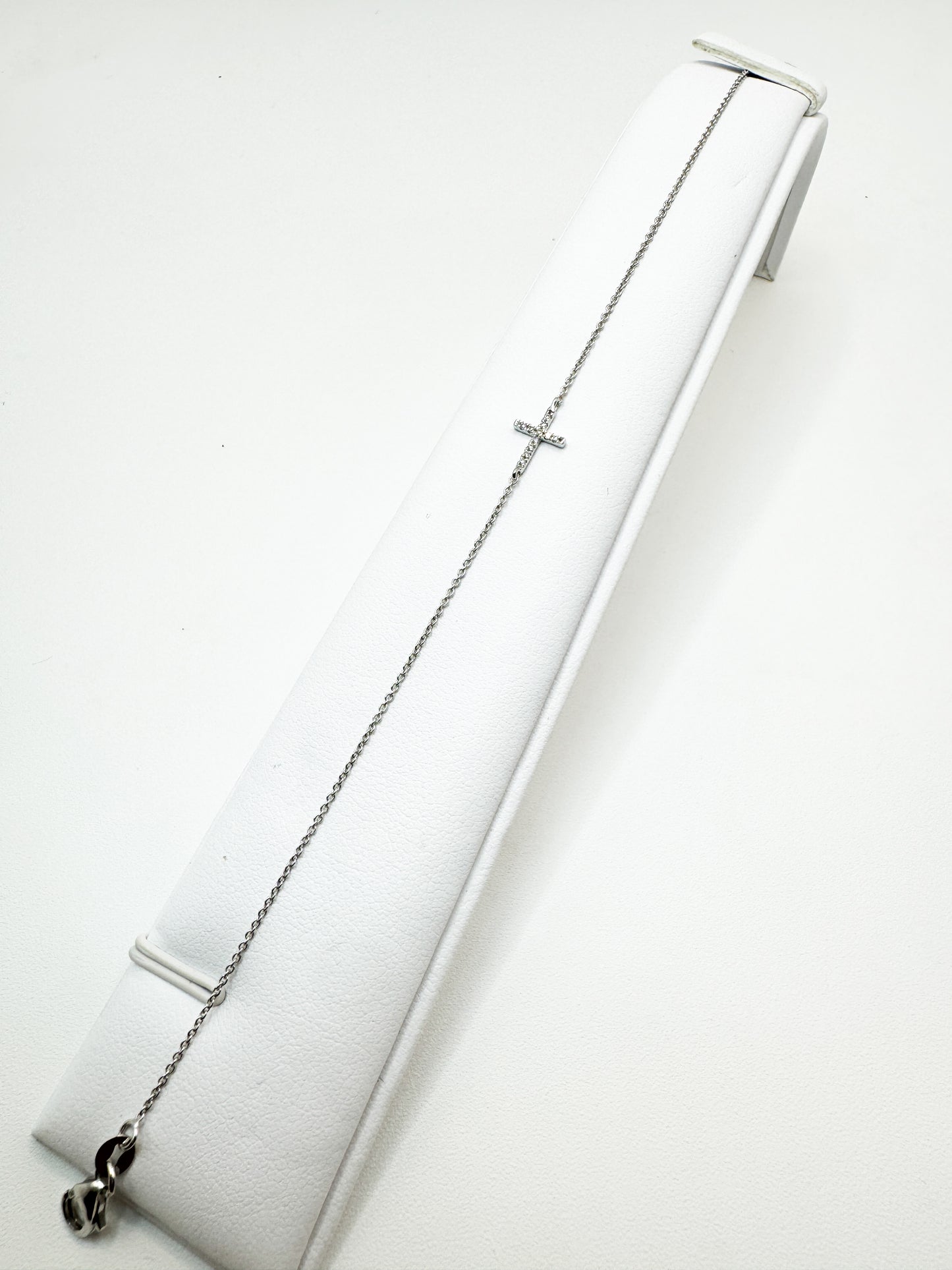 Elodie Cross Bracelet