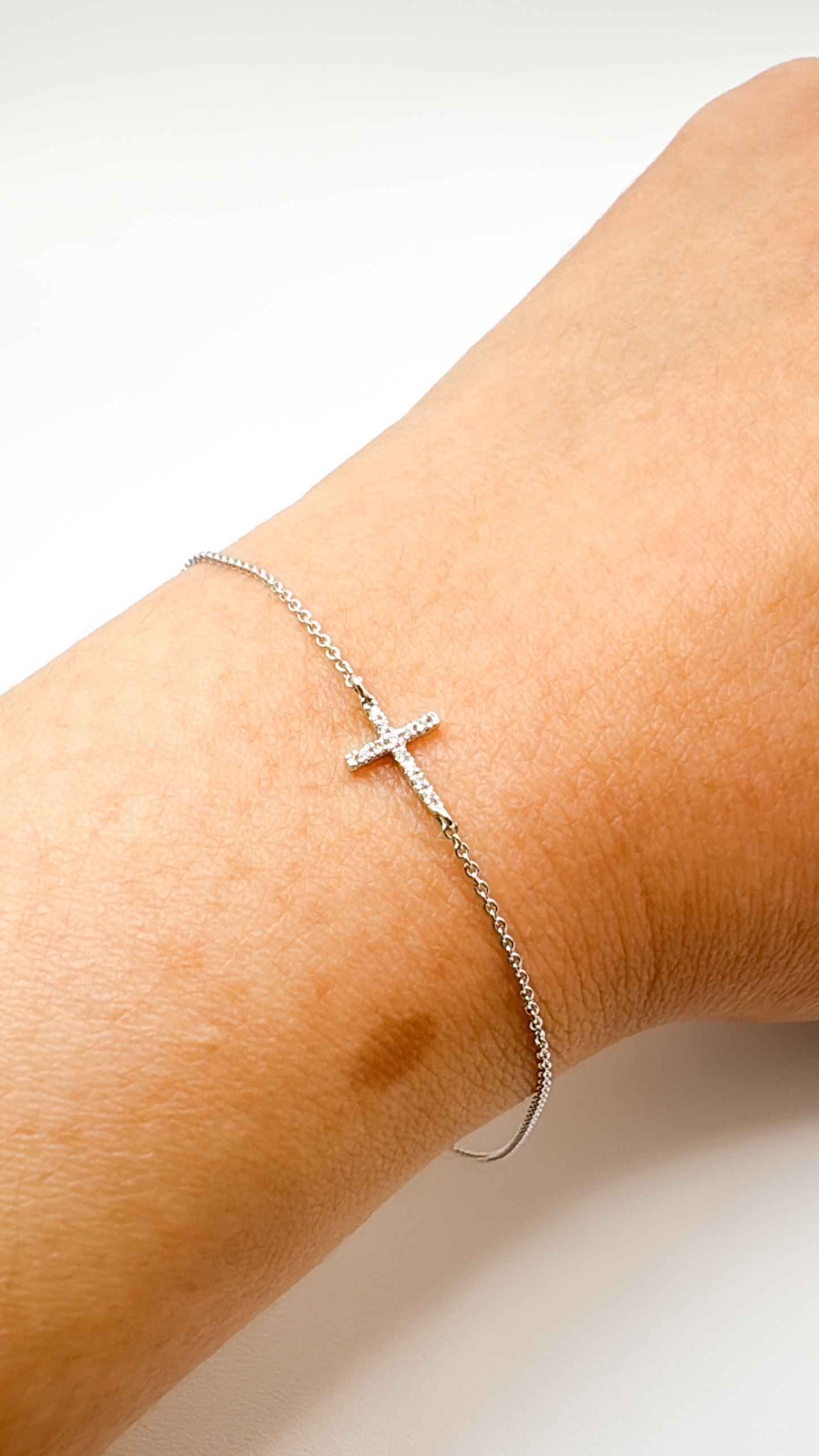 Elodie Cross Bracelet