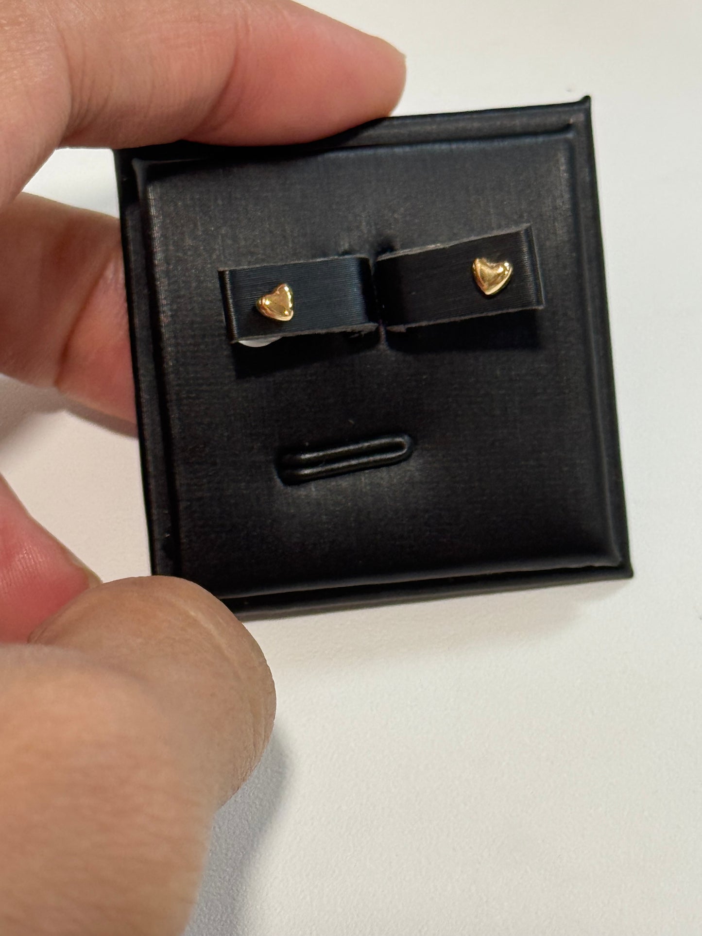Mini Heart Studs (Yellow Gold)