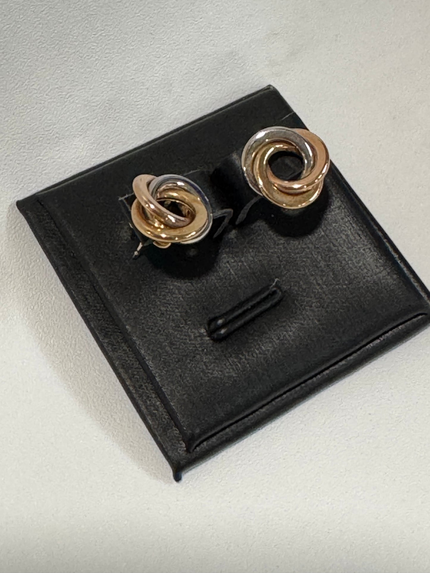 Anais Tricolor Knot Studs