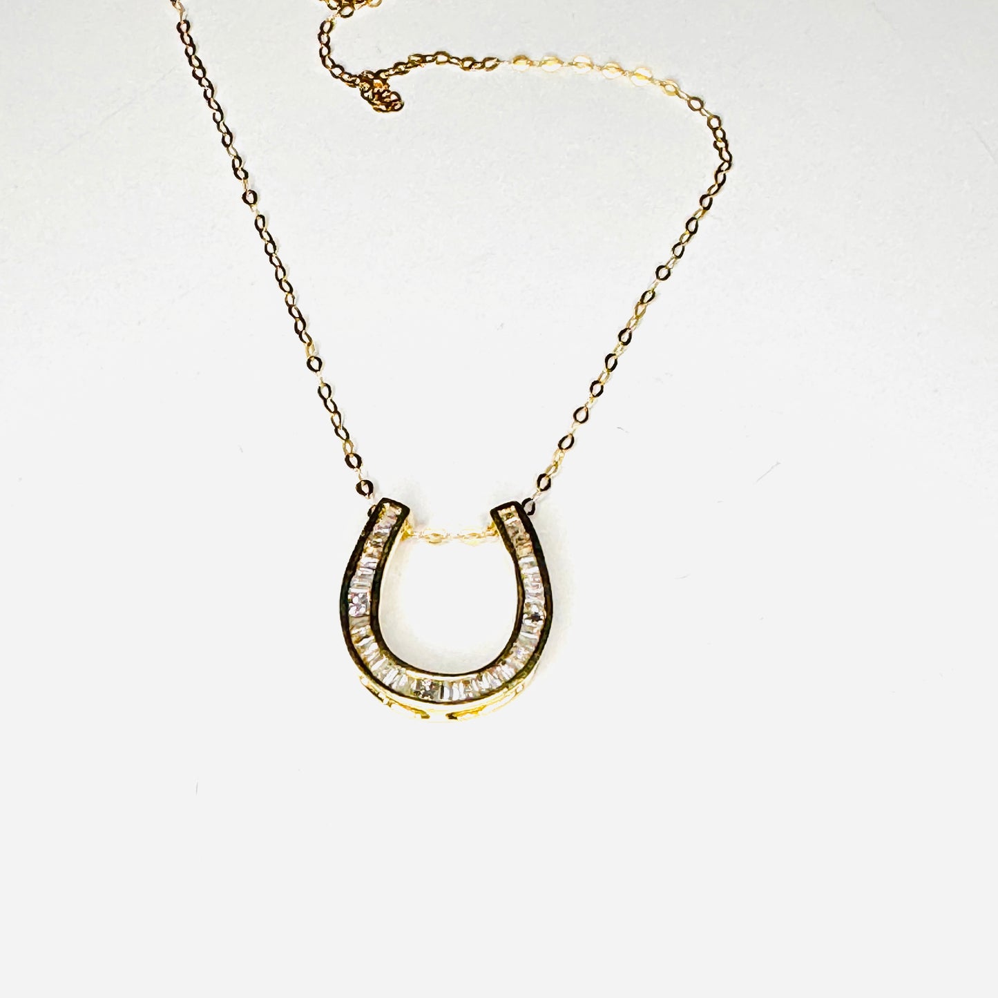 Horseshoe Baguette Diamond Pendant Necklace (Yellow Gold)