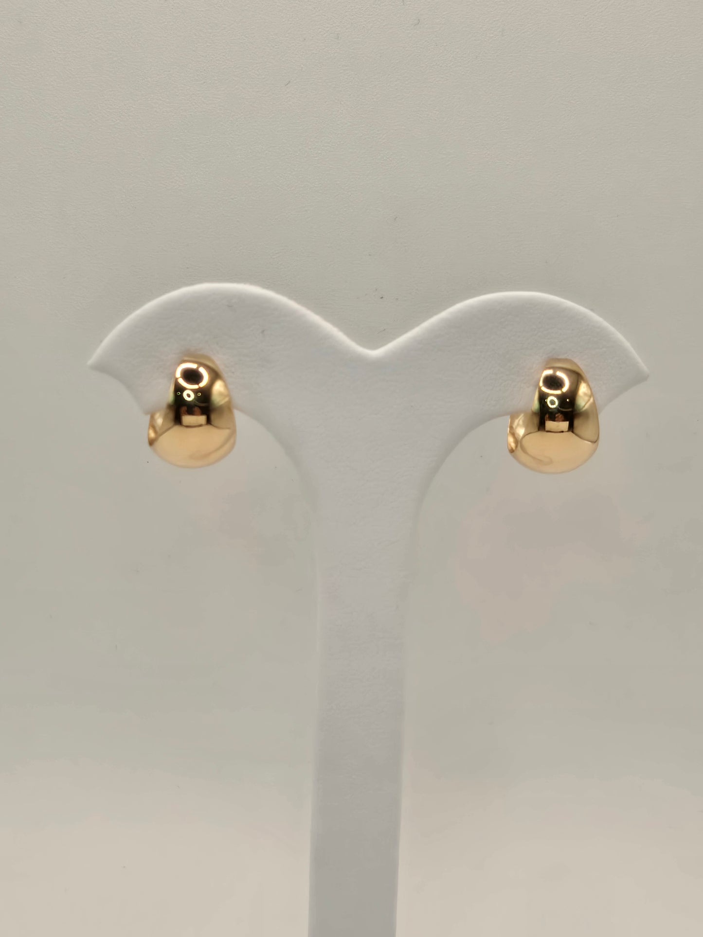 Lea Gold Hoop Huggies Earrings