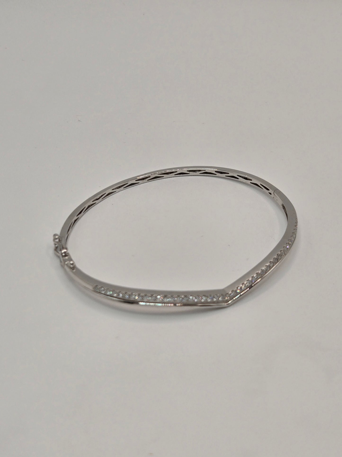 Lidia Diamond Bangle