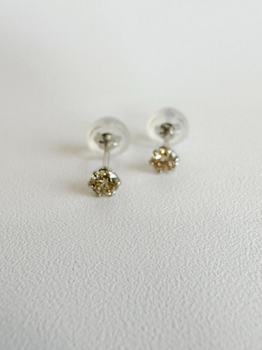 Delilah 0.20 carat Diamond Stud Earrings in Platinum