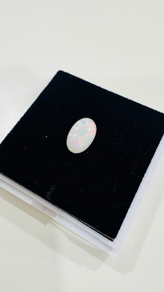 Loose Natural Opal Gemstone, Oval Shaped, 1.953 carats
