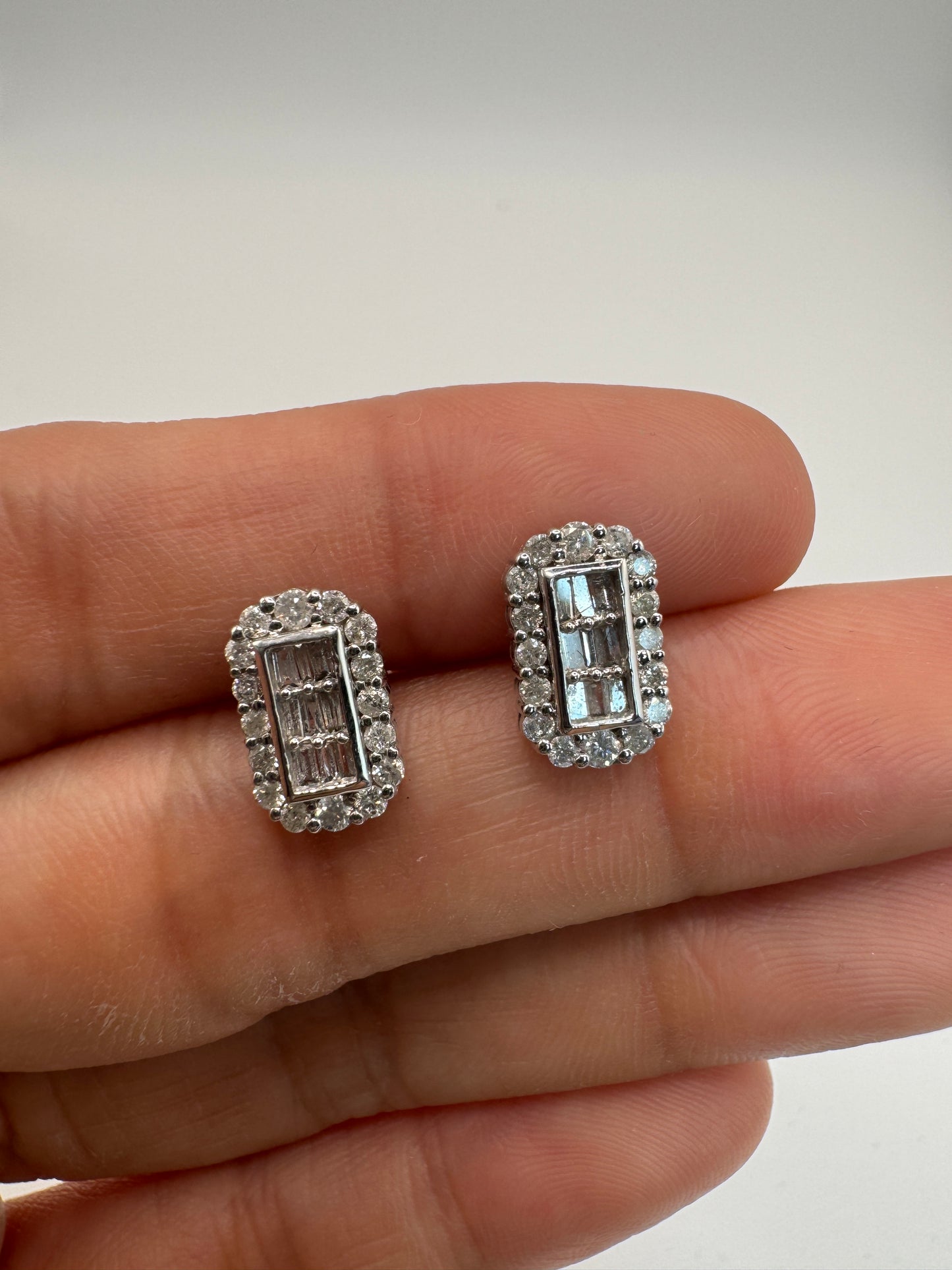 Beatrice Diamond Stud Earrings