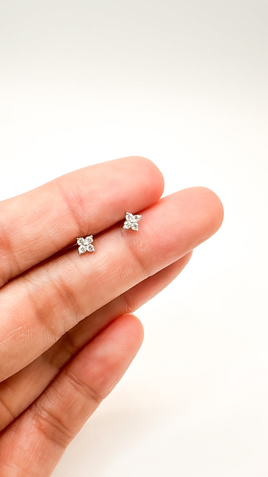 Alice Dainty Diamond Cluster Studs