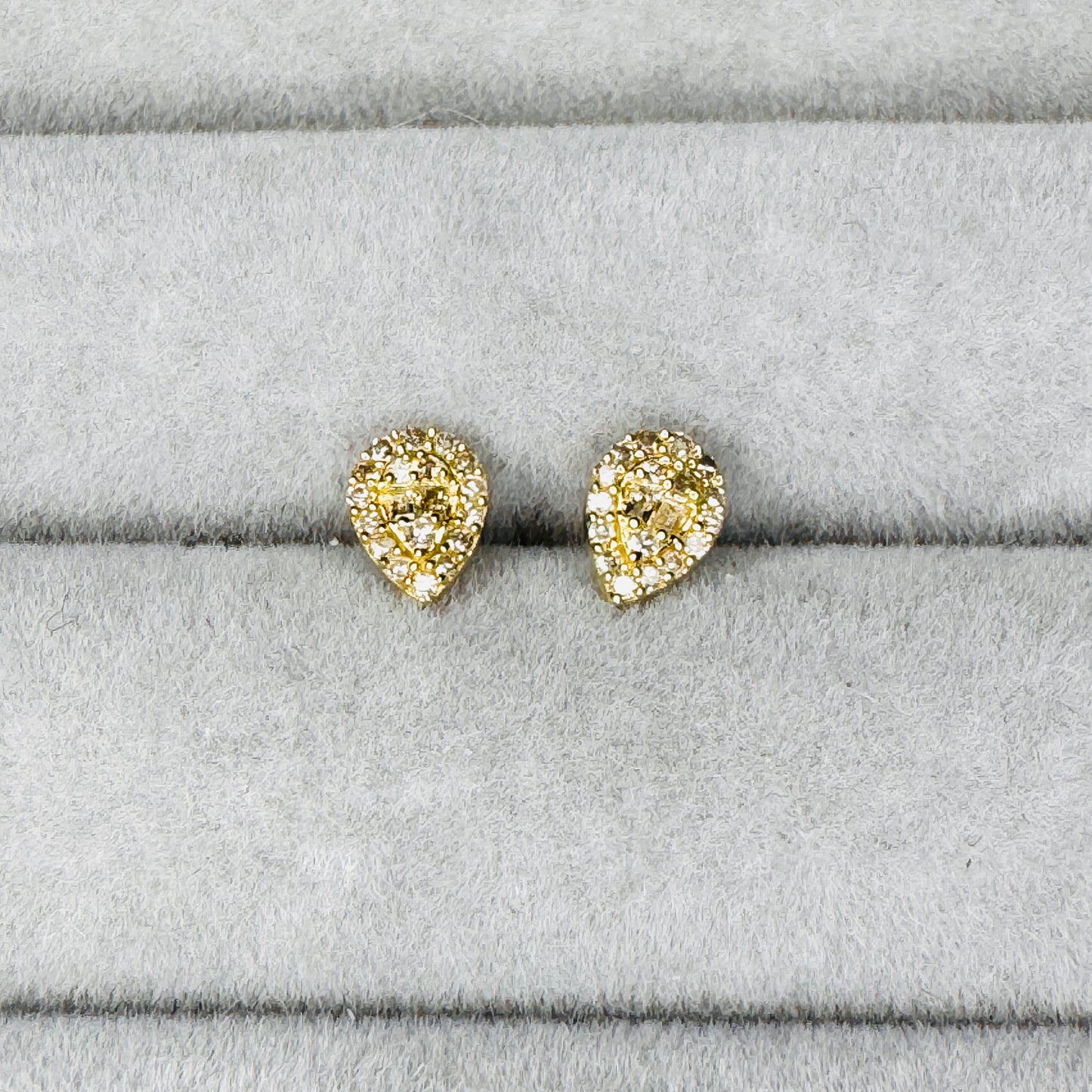 Pia Teardrop Illusion Studs (Yellow Gold)